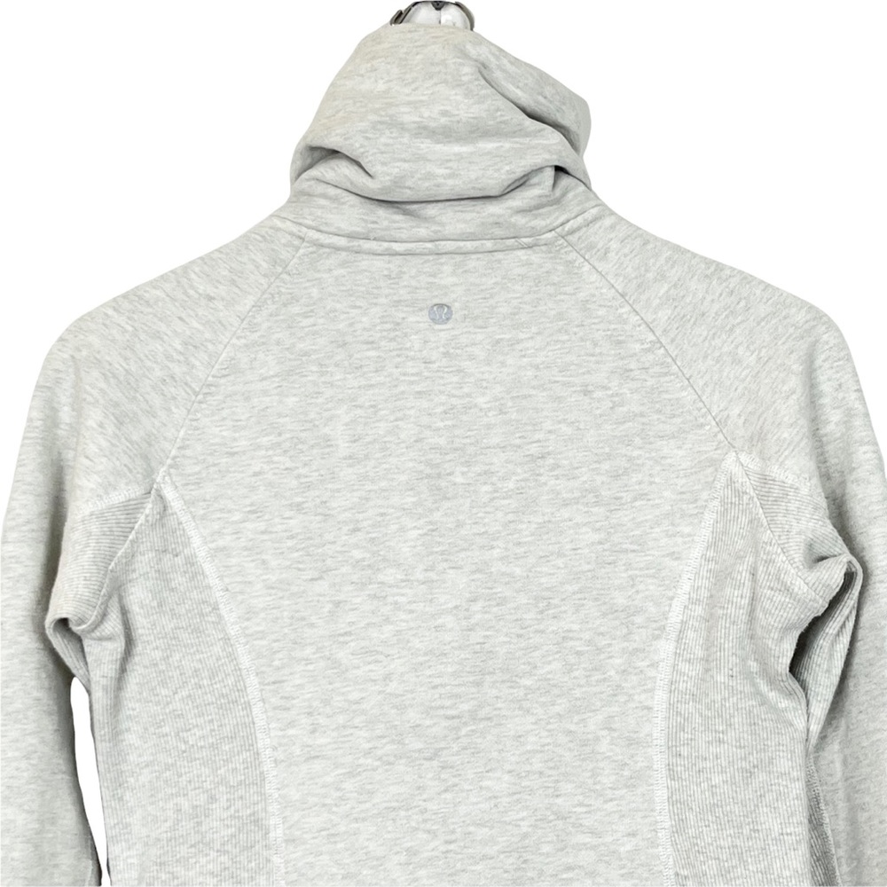 ❗️SOLD❗️Lululemon Calm & Cozy Zip Up Jacket Heathered Core Ultra Light - Picture 9 of 15